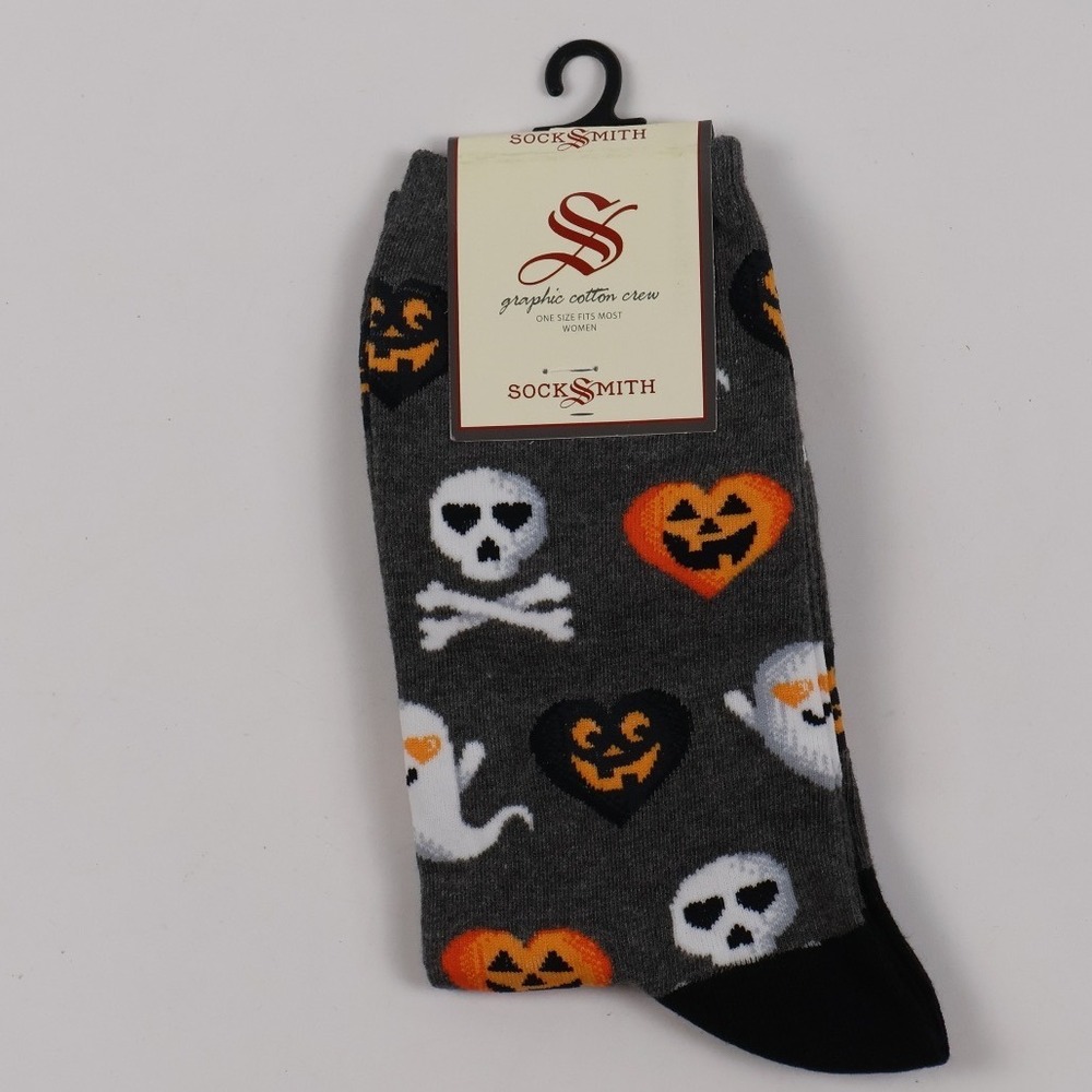 Socksmith Crew Socks I Heart Spooky Season Gray Halloween OS NWT